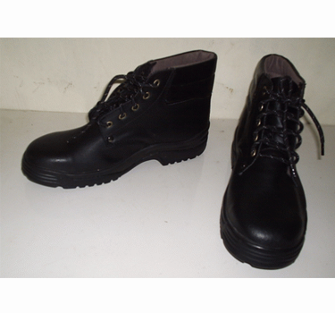 Giày chống dầu cao cổ